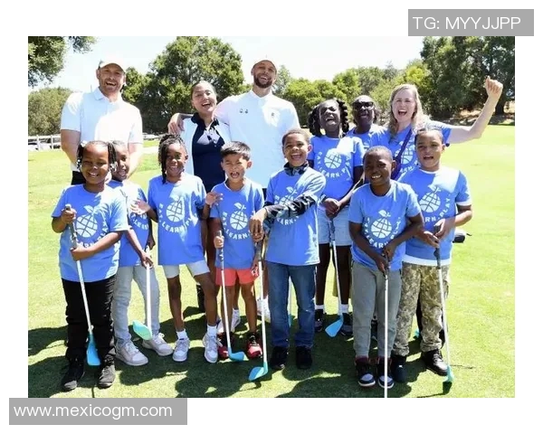 库里组织更多慈善活动，为社会传递正能量