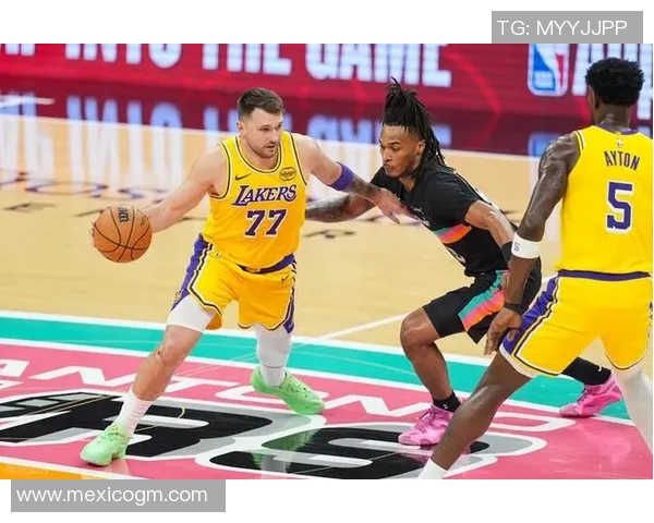 雄鹿击败湖人，取得四连胜创队史纪录